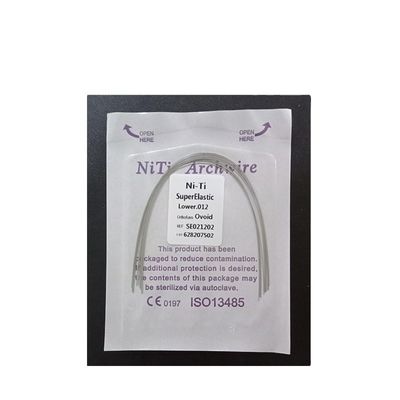 Orthodontische Korrektur mit DTC Runden NiTi Oval Quadrat Arch Draht und CE-Zertifizierung