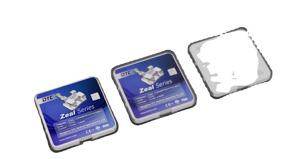Mini DTC Orthodontik Zahnspange Perfekte Zähne mit erschwinglicher Behandlung